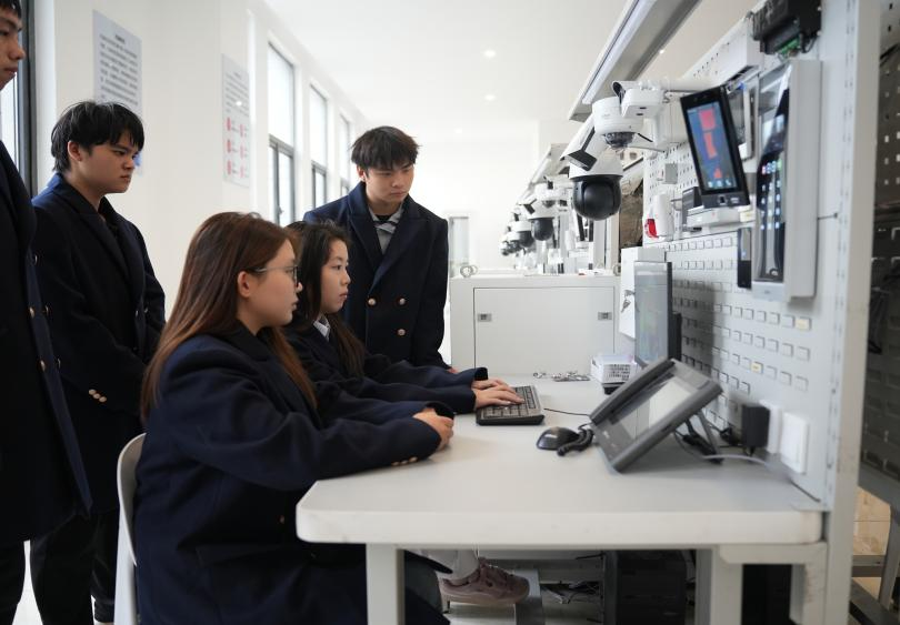 铸安防之盾 育时代新人&mdash;&mdash;对话重庆安防职业学院校长马传松