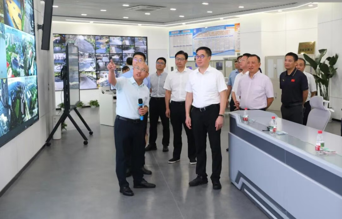 市委教育工委书记、市教委主任刘宴兵来校调研指导工作